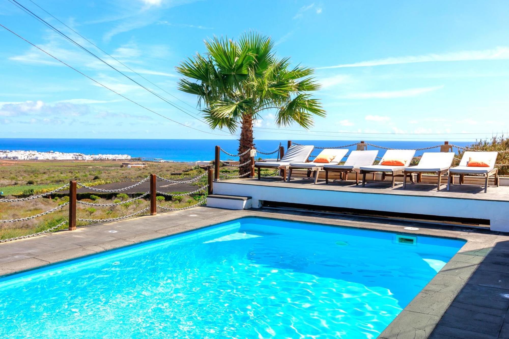 Luxus Villa Mit 5 Schlafzimmern, Heated Pool, Ps4, Fitnessraum Tabayesco 外观 照片